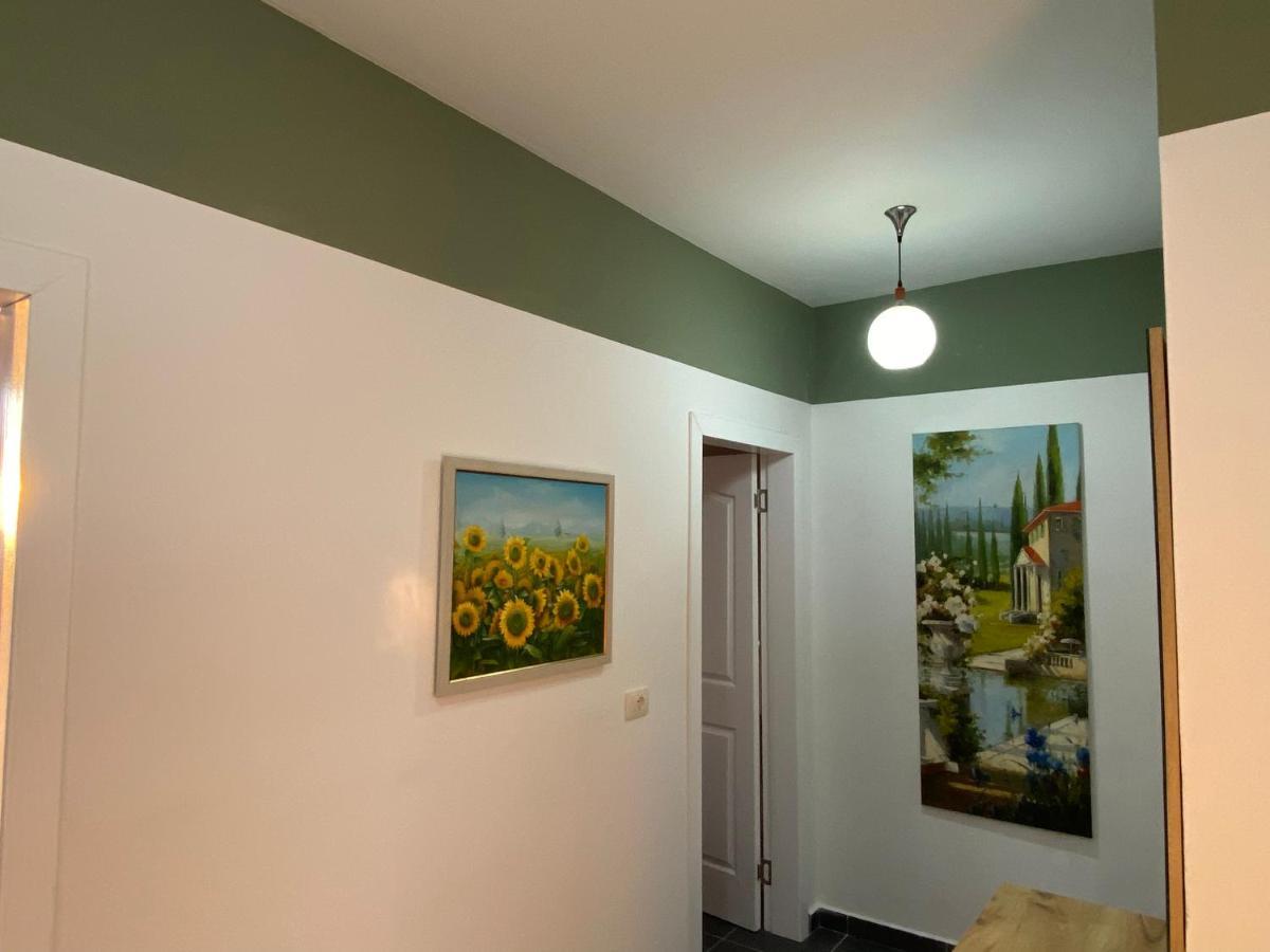 Bellavista Qerret Apartment 1 Golem  Eksteriør bilde
