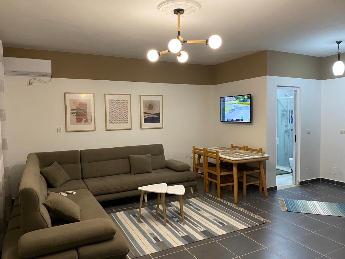 Bellavista Qerret Apartment 1 Golem  Eksteriør bilde